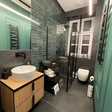 Przystanek Dabrowskiego 13 Appartement *