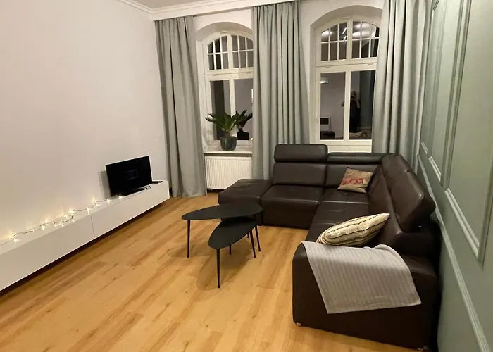 Apartment Przystanek Dabrowskiego 13